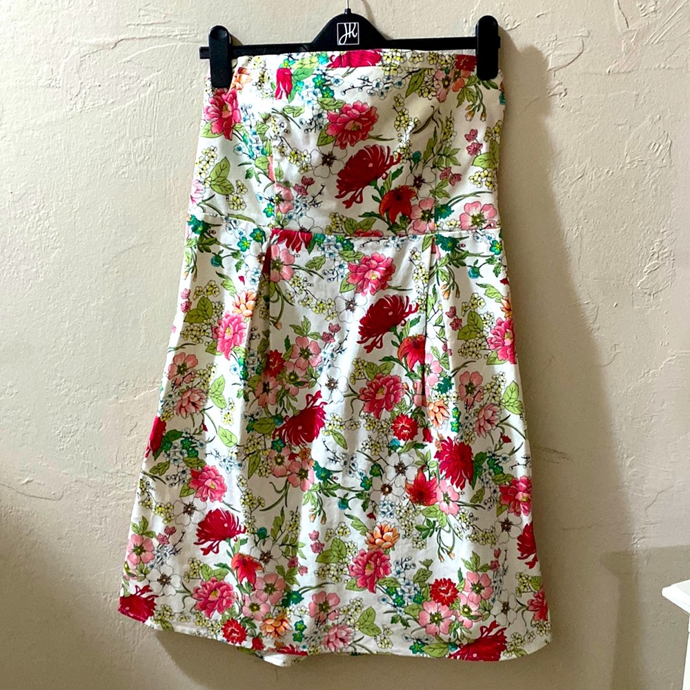 Old Navy strapless Floral dress